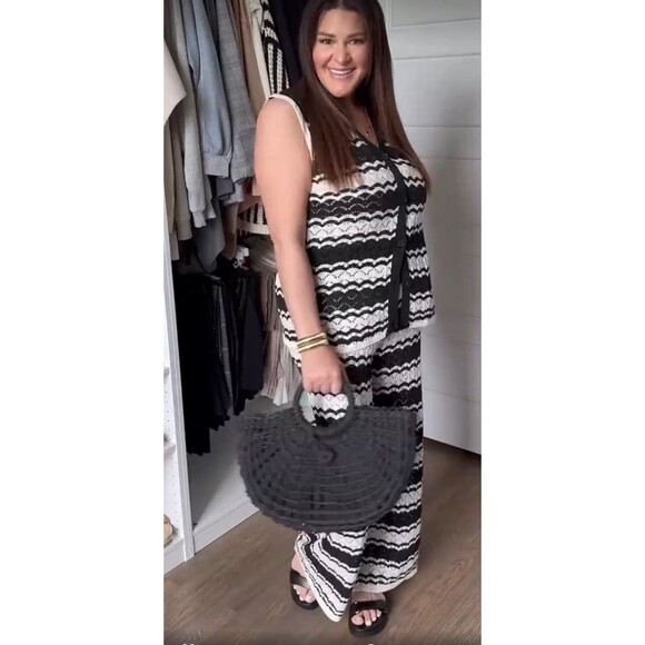 NWT Women’s  2 piece Crochet Pants+Top size L Stylish Comfy and Chic Loungewear - Picture 12 of 12